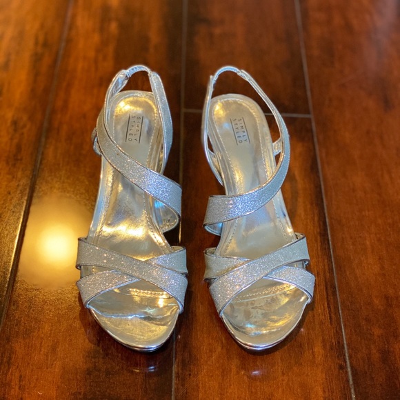 Women shoes - Picture 3 of 7